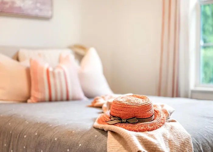 Cozy Coastal Cottage At Naples Bay, Pickleball, Botanical Garden